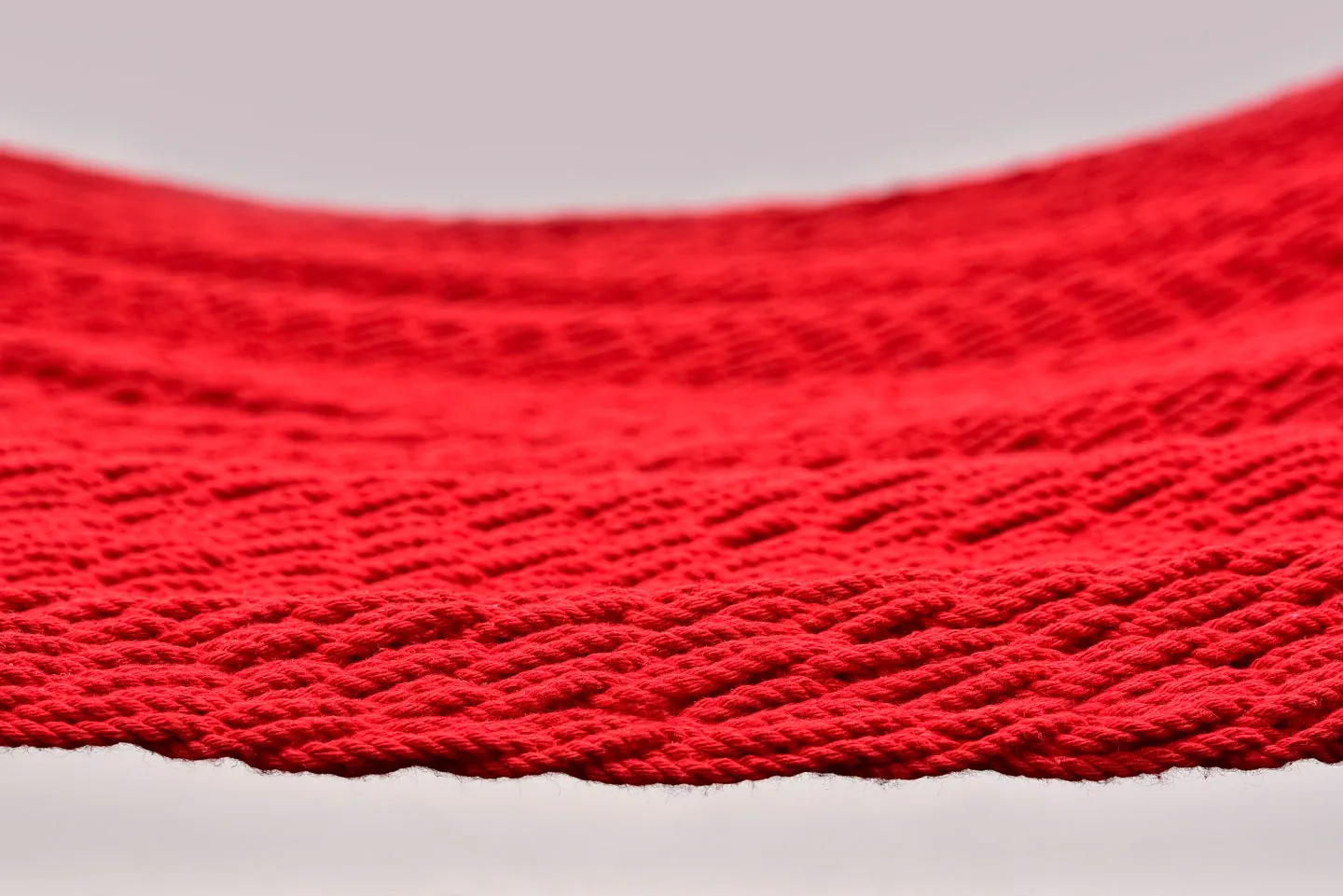 Classic Red Cotton Hammock (Wooden Bar)